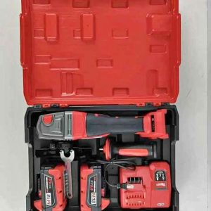 Pulidora Milwaukee 128v