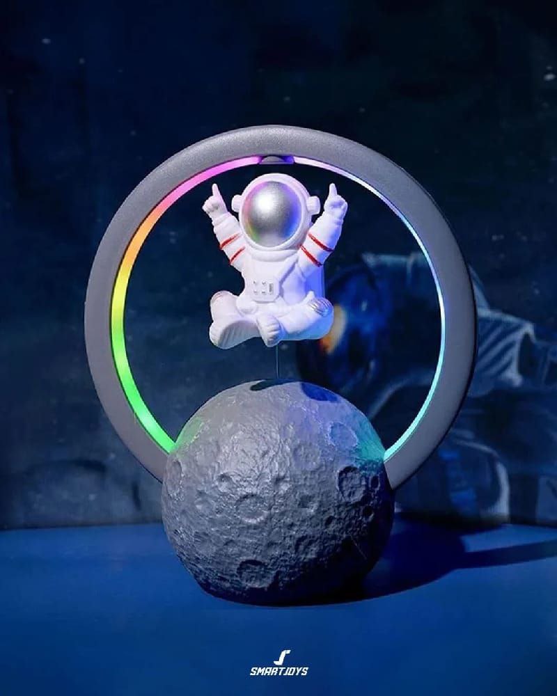 1708537095PARLANTE ASTRONAUTA 1